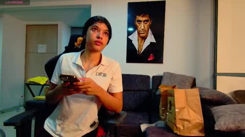 Snapshot of latin_couple77 chatting on March 2025 02:50:01 AM Sara y Andy online show from March 2025 02:50:01 AM