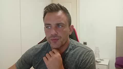 LatinBlueBoy online show from September 2025 08:41:01 PM