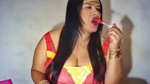 Snapshot of latincurvy1992 chatting on November 2025 04:36:01 AM latincurvy1992 online show from November 2025 04:36:01 AM