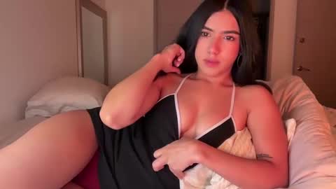 Hi -  online show from October 2025 02:34:01 AM