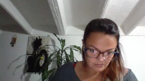 Laura online show from December 2025 11:56:01 PM