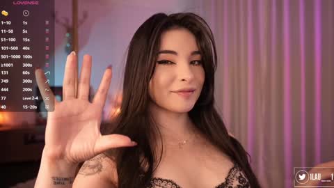 IG 1lau  1 X 1lau  1 online show from February 2025 07:27:01 PM