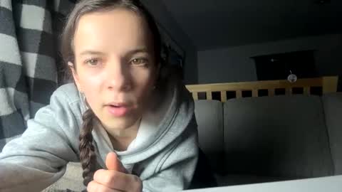 lauegauths3 online show from December 2024 01:36:02 AM