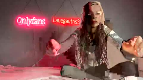 lauegauths3 online show from January 2025 08:07:02 PM