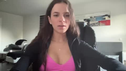 lauegauths3 online show from September 2025 09:58:01 PM