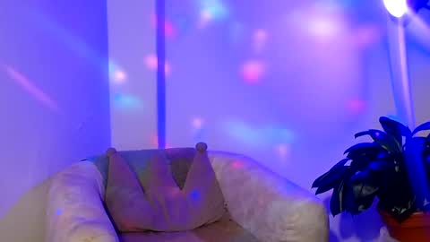 laura_pink01 online show from February 2025 12:20:02 AM