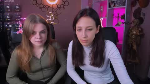 laura_queen_ online show from October 2025 07:44:01 PM