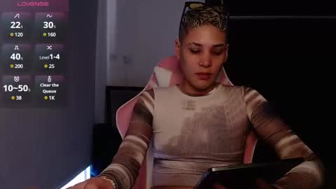 Laura Rose online show from December 2024 08:27:01 PM