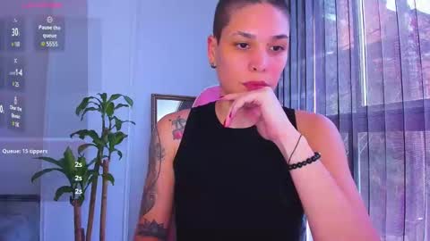 Laura Rose online show from December 2024 03:48:02 PM