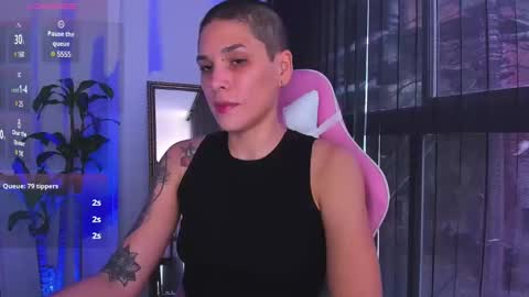 Laura Rose online show from December 2024 07:33:01 PM