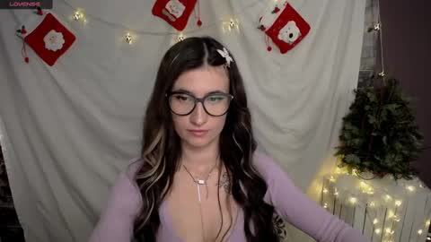 Laura online show from December 2024 10:19:02 AM