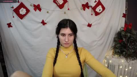 Laura online show from December 2024 12:55:01 PM