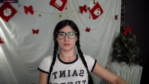 Laura online show from January 2025 10:16:01 AM