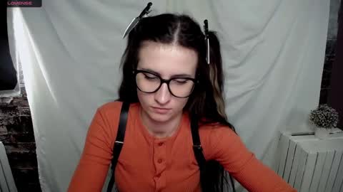 Laura online show from January 2025 11:48:01 AM