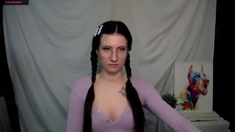 Laura online show from March 2025 08:19:02 AM