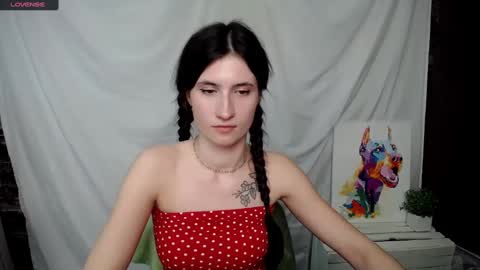 Laura online show from March 2025 11:42:02 AM