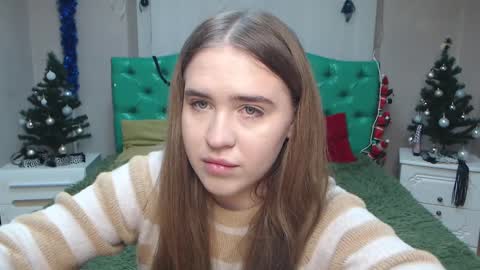 LauraHlot online show from December 2024 07:13:02 PM