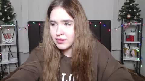 LauraHlot online show from December 2024 01:04:02 AM