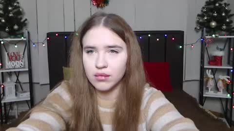 LauraHlot online show from December 2024 07:21:02 PM