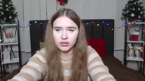 LauraHlot online show from December 2024 10:23:01 PM