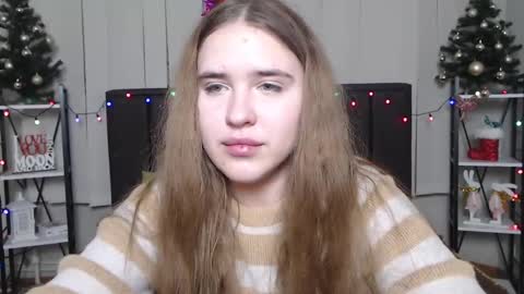 LauraHlot online show from December 2024 04:27:02 AM