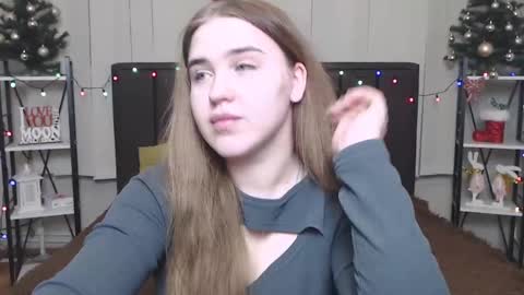 LauraHlot online show from January 2025 02:51:02 AM