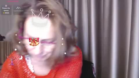 Lauraoven1 online show from December 2024 03:43:01 PM