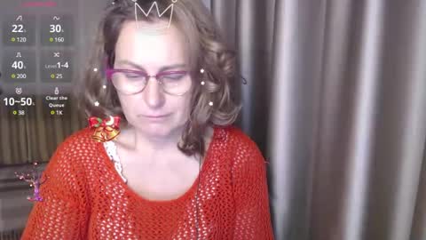 Lauraoven1 online show from December 2024 01:17:01 PM