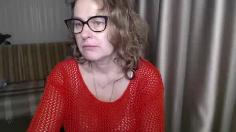 Lauraoven1 online show from January 2025 05:39:01 PM