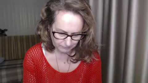 Lauraoven1 online show from January 2025 04:37:02 PM