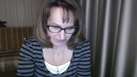 Lauraoven1 online show from February 2025 04:33:02 PM