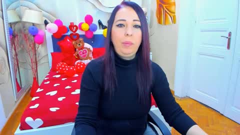Laura online show from February 2025 04:42:02 AM