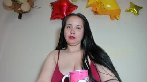 laureen777 online show from March 2025 12:01:02 PM