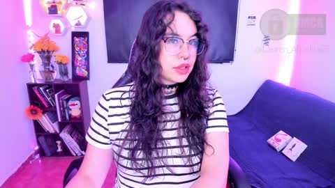  Im Lauren  independent model   online show from January 2025 10:56:02 PM