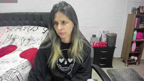 Lauren Independent model online show from January 2025 02:19:01 PM