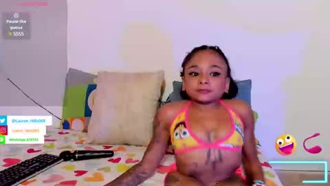 Lauren online show from February 2025 12:41:01 AM