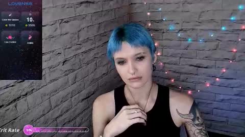 Snapshot of lauren_raquel chatting on October 2025 05:59:02 PM Eva online show from October 2025 05:59:02 PM