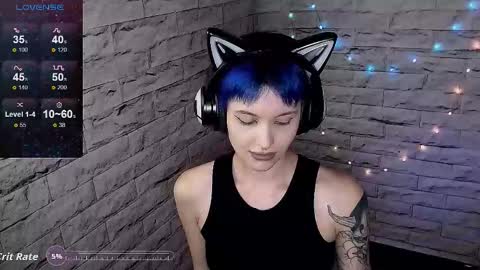 Snapshot of lauren_raquel chatting on November 2025 05:58:02 PM Eva online show from November 2025 05:58:02 PM