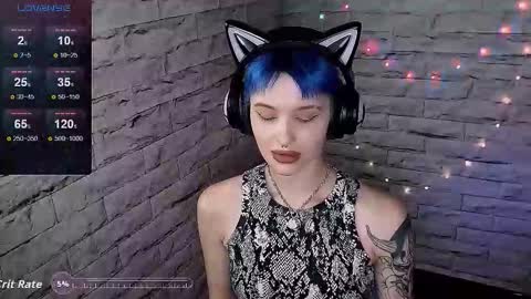 Snapshot of lauren_raquel chatting on November 2025 04:51:02 PM Eva online show from November 2025 04:51:02 PM