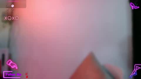 Snapshot of lauren_sweet7 chatting on October 2025 09:46:01 PM Lauren online show from October 2025 09:46:01 PM