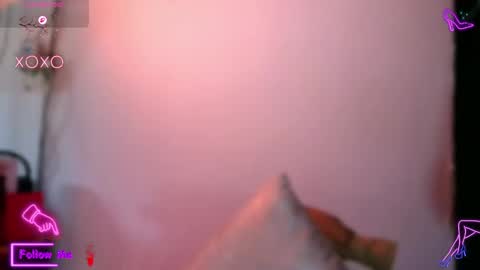 Snapshot of lauren_sweet7 chatting on November 2025 03:00:01 PM Lauren online show from November 2025 03:00:01 PM