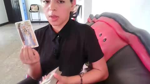 laurenhot94 online show from November 2025 03:22:01 PM