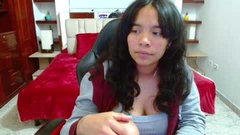 laurent online show from January 2025 06:34:02 AM