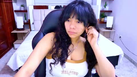 laurent online show from September 2025 03:06:02 AM