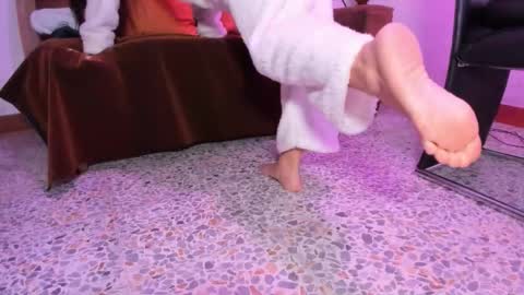 Lucie  online show from October 2025 08:02:02 PM