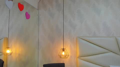 Snapshot of laurettedela_roux chatting on November 2025 11:11:01 AM Laurent online show from November 2025 11:11:01 AM