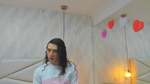 Snapshot of laurettedela_roux chatting on November 2025 10:45:02 AM Laurent online show from November 2025 10:45:02 AM