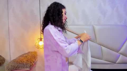 Snapshot of laurettedela_roux chatting on December 2025 10:57:02 AM Laurent online show from December 2025 10:57:02 AM