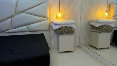 Snapshot of laurettedela_roux chatting on December 2025 11:26:02 AM Laurent online show from December 2025 11:26:02 AM