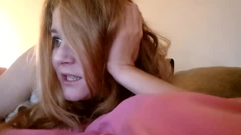 lauriehotxxx online show from October 2025 05:23:02 PM